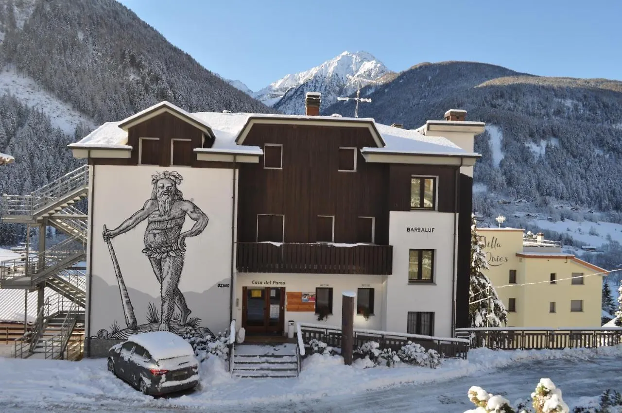Casa Del Parco Dell'Adamello Di Vezza D'Oglio Ostello 0*,  Italia